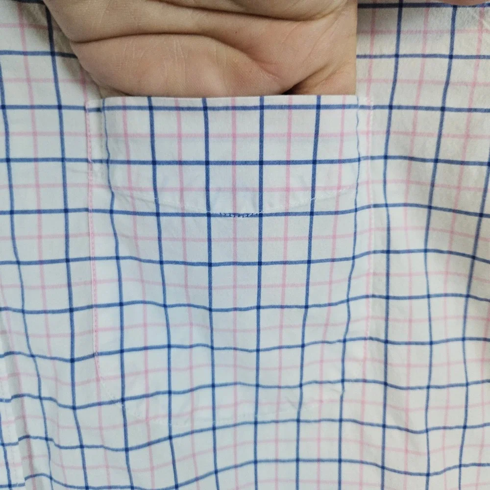 J Crew‎ Men's White Windowpane Size M Secret Wash Shirting Preppy Spring SPOTS